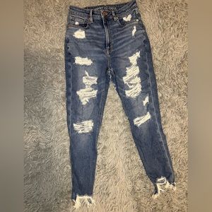 American Eagle High Rise Mom Jean